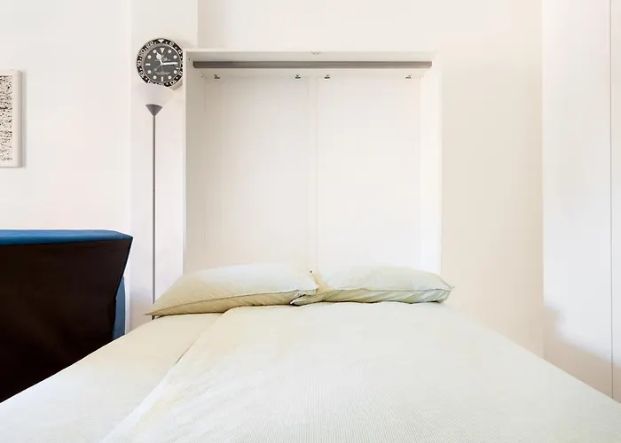 Elegant Flat In Milan, Wi-Fi E Netflix!