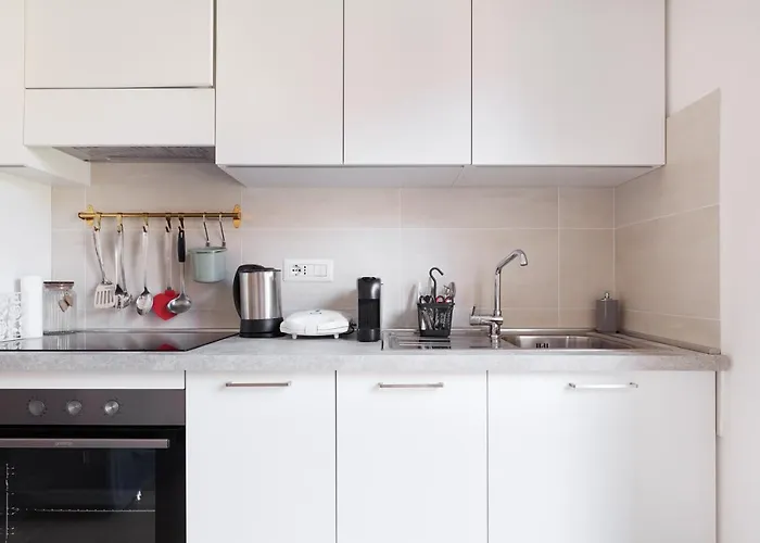 Elegant Flat In Milan, Wi-Fi E Netflix!